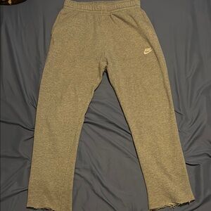Nike Gray Sweatpants Relaxed Fit Cotton Blend